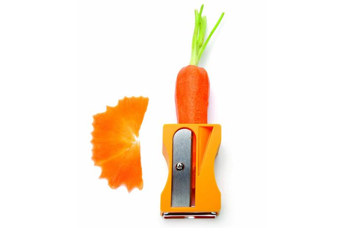 weird-kitchen-gadgets-carrot-peeler