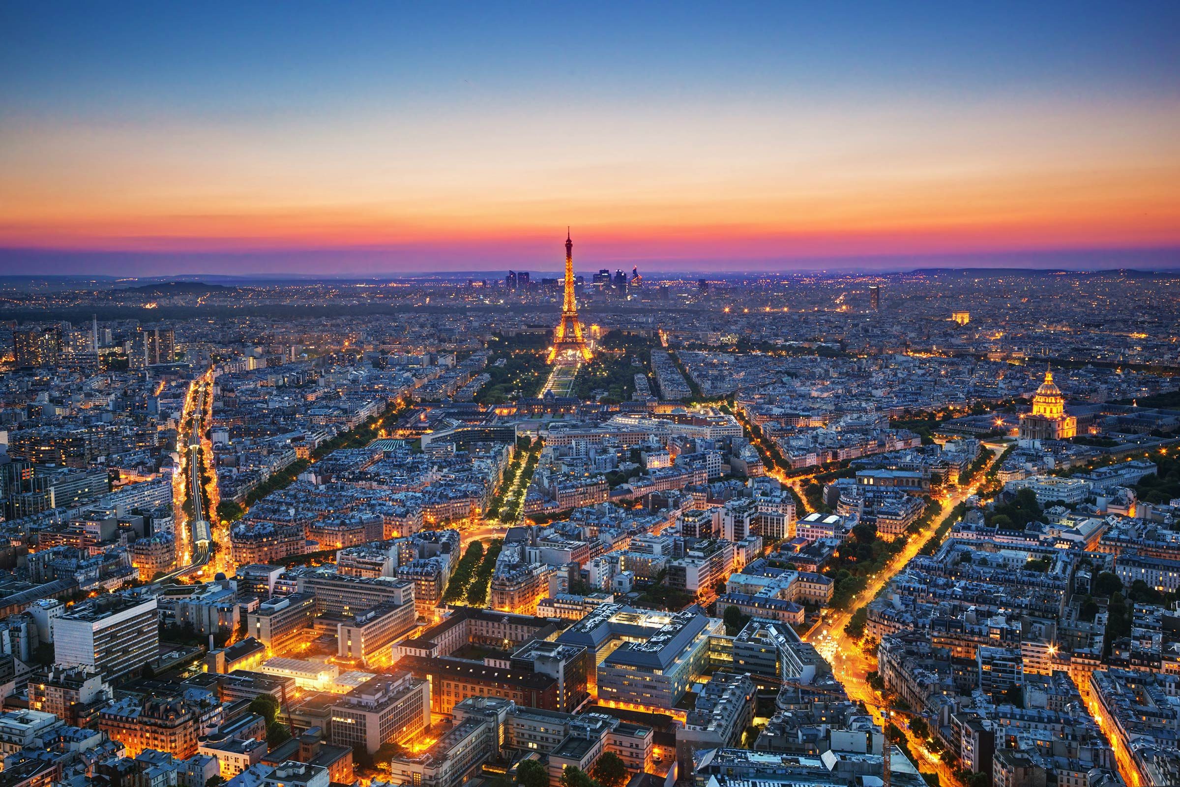 10_Eiffel_shutterstock_145514137