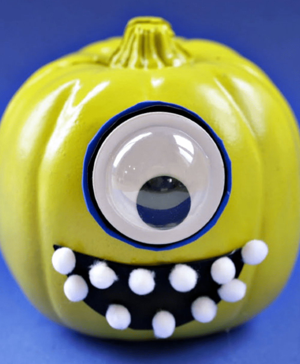 Mike-Wazowski-Pumpkin