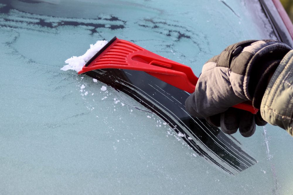 white vinegar uses car window frost 