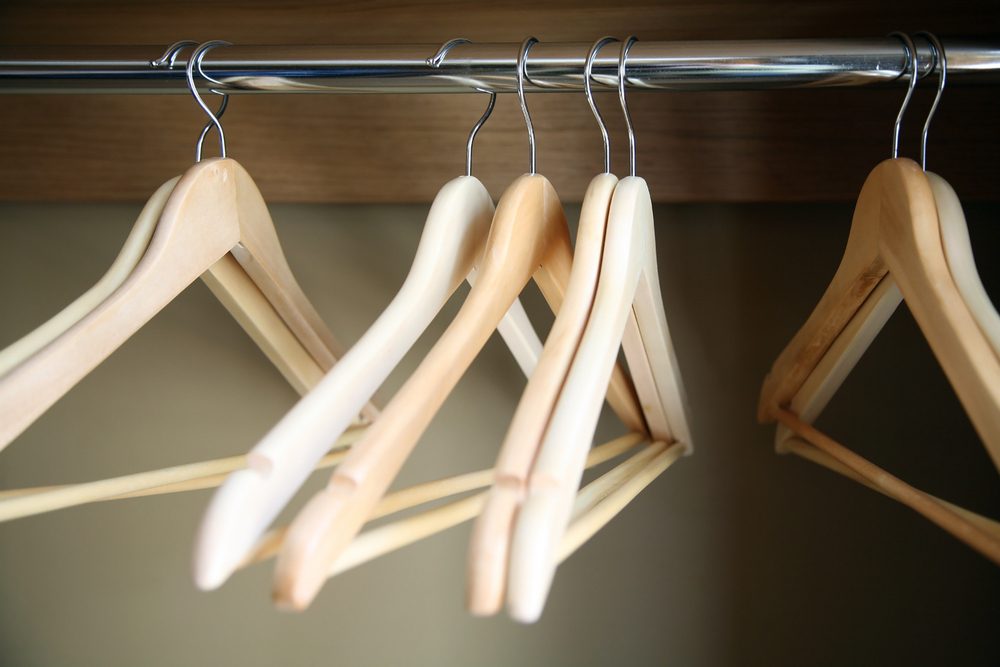 vinegar uses freshen musty closet
