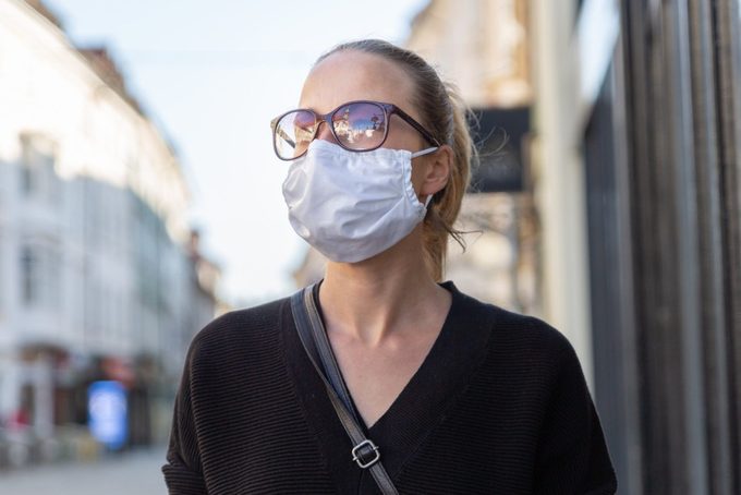 11 Signs You May Have Already Had COVID-19