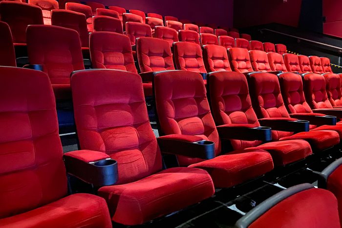 12 Movie Theater Etiquette Rules Everyone Should Follow
