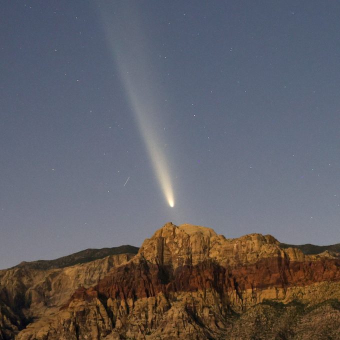 How to See a Once-in-a-Lifetime Comet—Tonight!