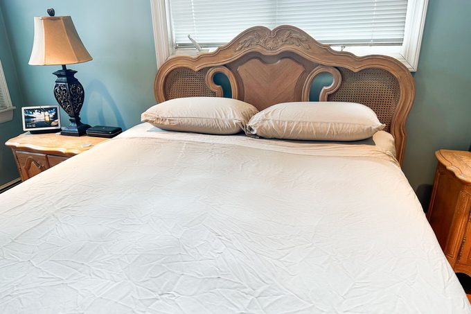 I Tried Cozy Earth Bamboo Sheets and Haven’t Battled Night Sweats Since