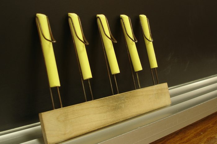 5 chalk holder