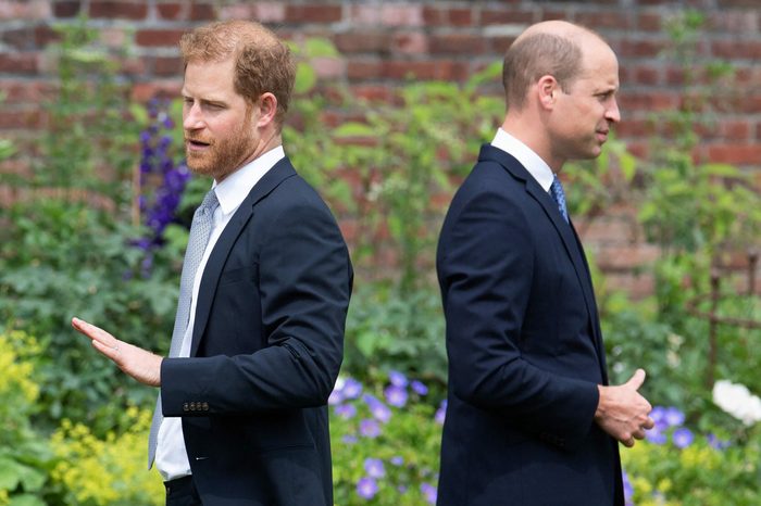 TOPSHOT-BRITAIN-ROYALS-DIANA-STATUE